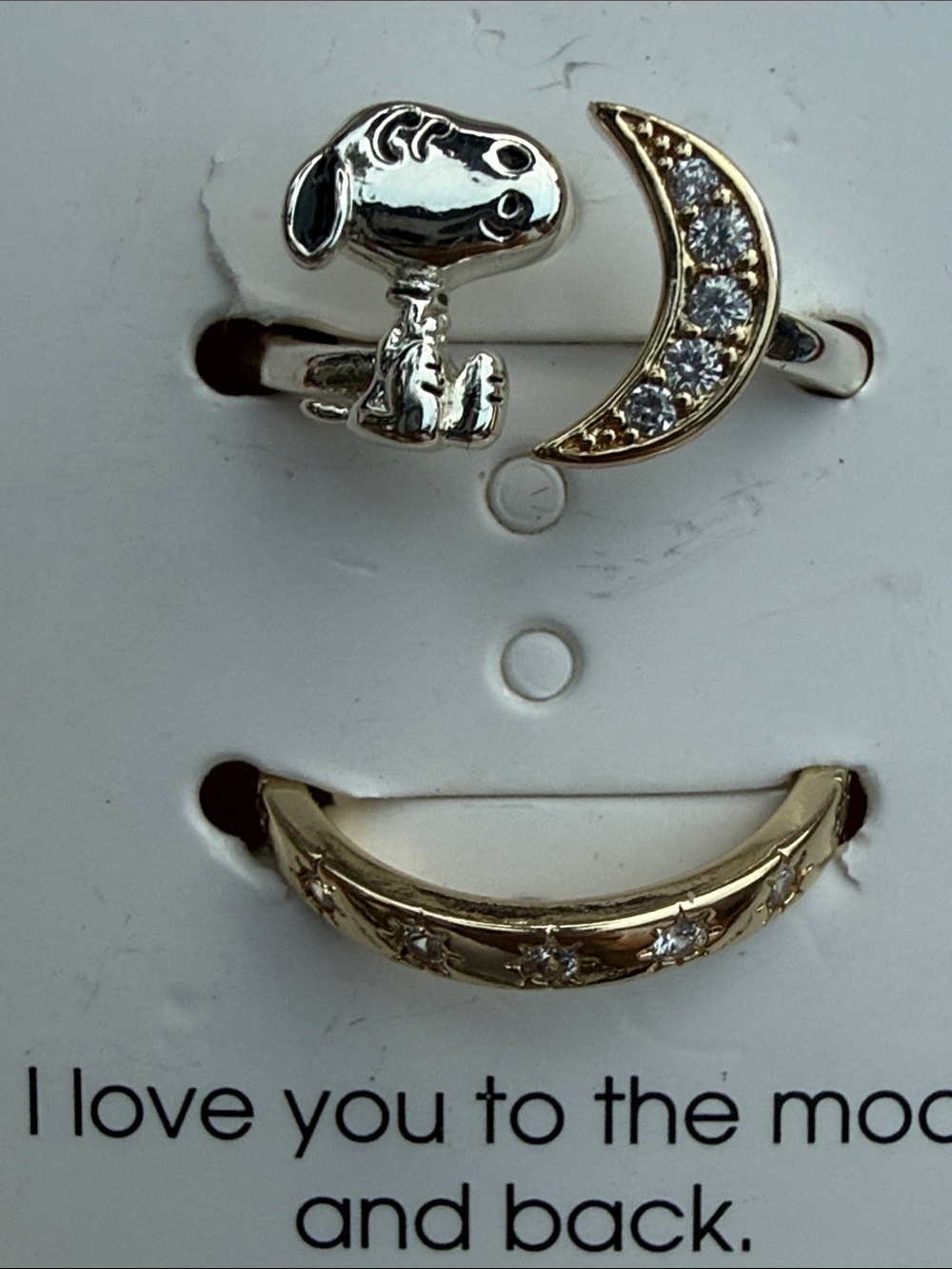 Peanuts Snoopy "I love you to the moon & back" 14k flash plated Ring Set